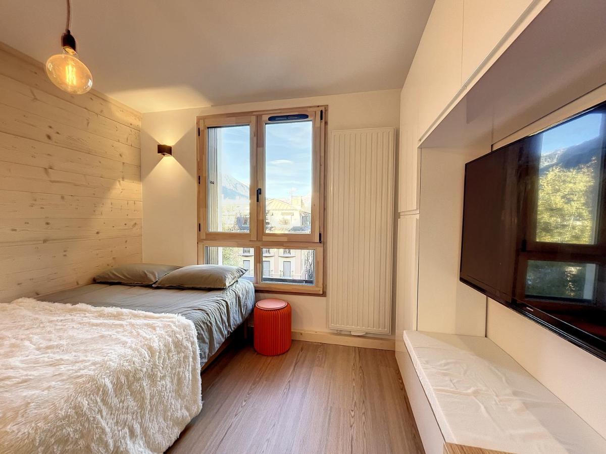 Superbe Refait A Neuf Et Equipe Avec Parking Apartamento