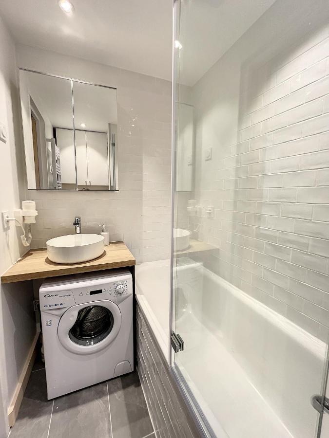 Superbe Refait A Neuf Et Equipe Avec Parking Apartamento Chamonix